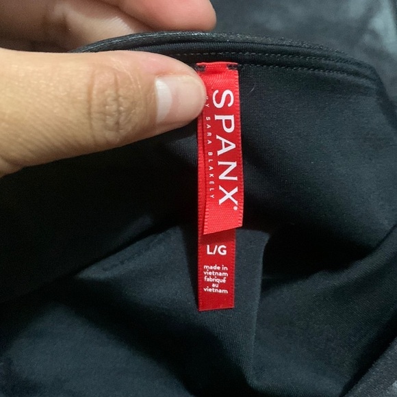 SPANX faux leather leggings L - Picture 14 of 16